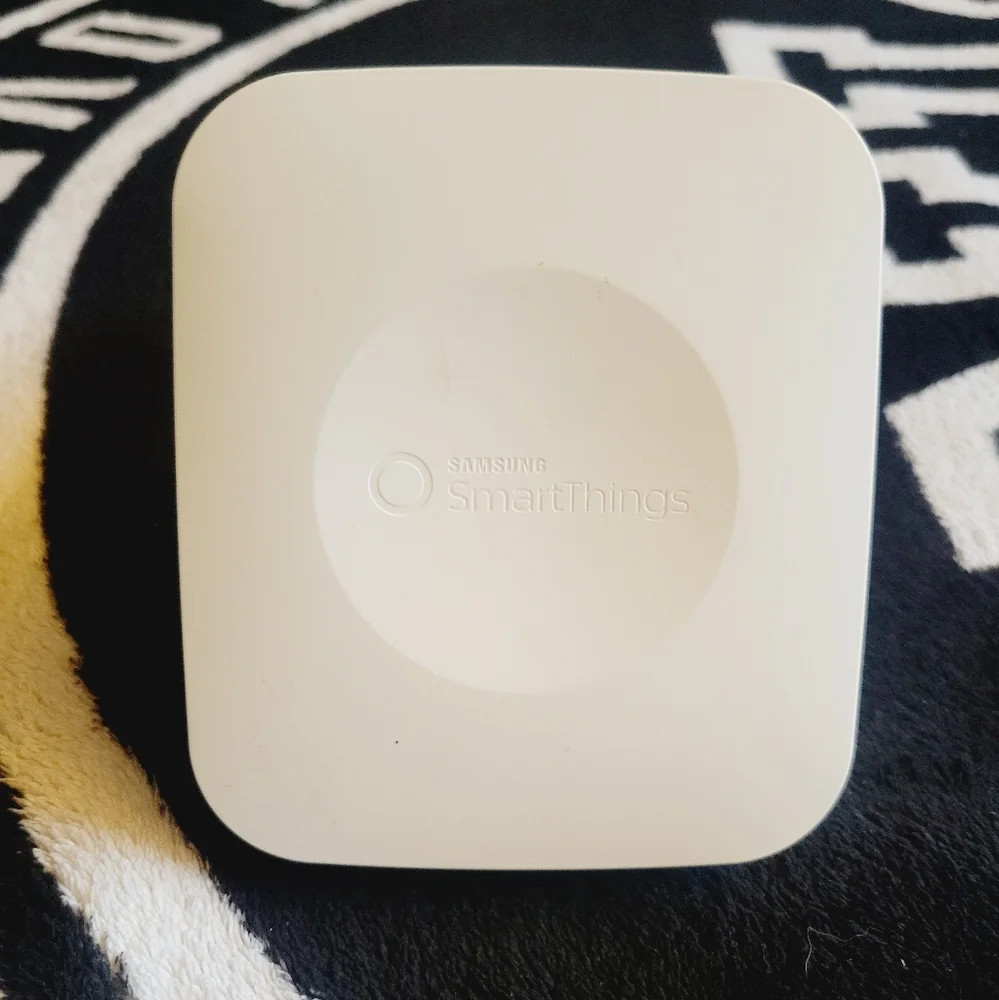 Smart things Hubs (2nd generation)